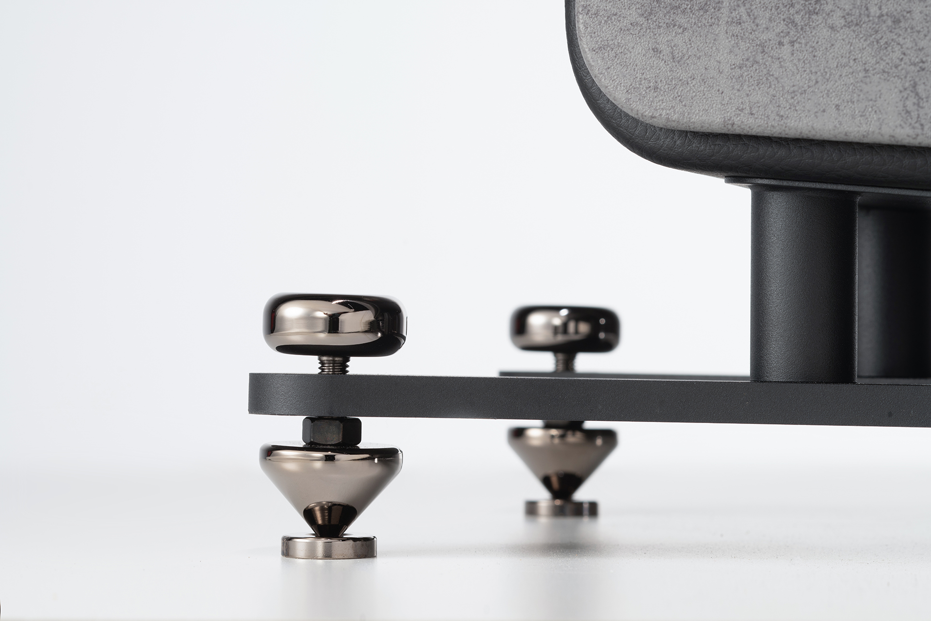 OperaClassica_detail_Spike